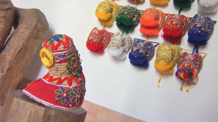 La gorra de montehermoseña dará la bienvenida a los clientes del nuevo hotel Hilton de Cáceres