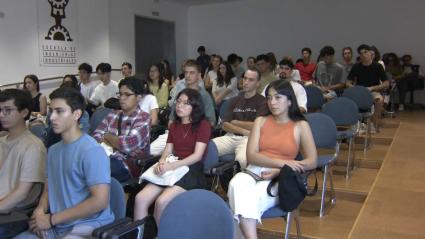 Estudiantes extranjeros durante el Welcome Day de la Universidad de Extremadura