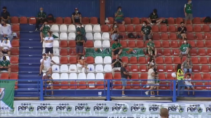 Ejemplar comportamiento de las aficiones de Villanovense y Cacereño en la final del playoff.