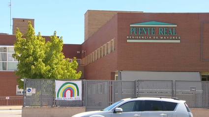 Fachada de una residencia de mayores en la ciudad de Badajoz.