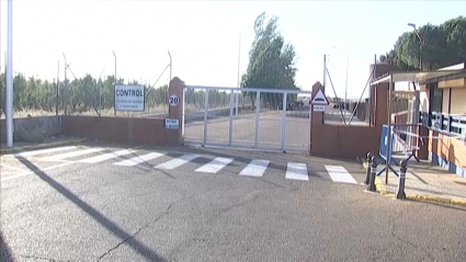 Se realizarán PCR a internos y trabajadores del centro penitenciario de Badajoz