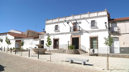 Fachada del Ayuntamiento de Cristina (Badajoz)