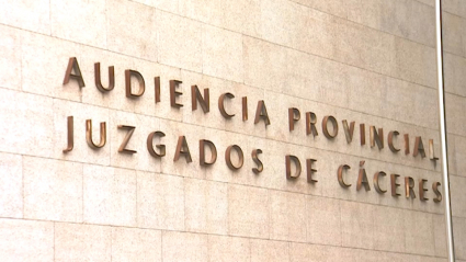 Fachada de la Audiencia Provincial de Cáceres