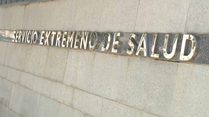 Fachada del Servicio Extremeño de Salud en Mérida