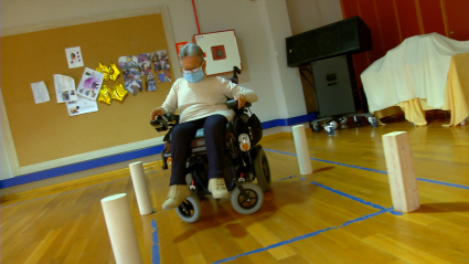 Victoriana Román. Eslalon silla de ruedas. Discapacidad física. Camf Alcuéscar Imserso