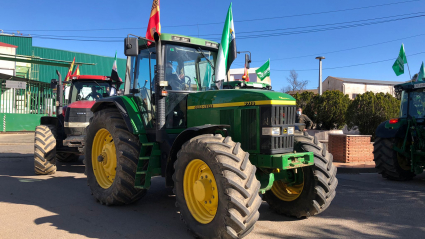 Tractor partiendo a Madrid