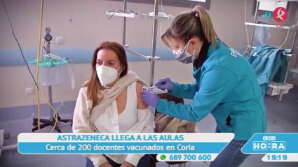 Vacunas a docentes en Coria