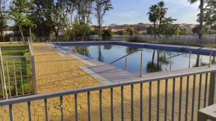 Piscina de Solana de los Barros