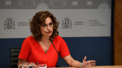 La ministra de Hacienda, María Jesús Montero, en rueda de prensa