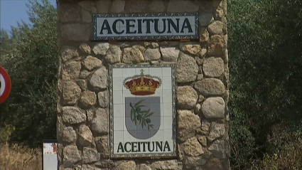 Entrada al municipio de Aceituna