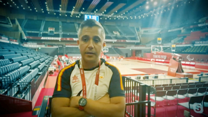El fisio extremeño Fran Rosa es el encargado de cuidar la salud de los deportistas españoles en los Juegos Paralímpicos de Tokyo