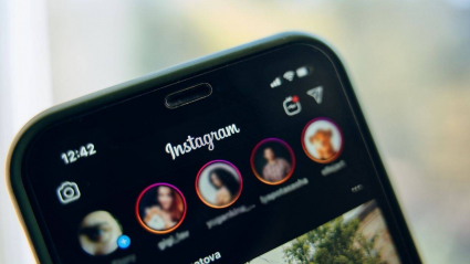 El joven publicó en su perfil las fotografías íntimas de la víctima
