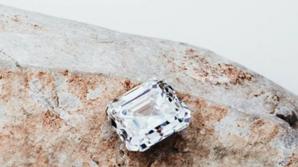 Diamante realizado por Diamond Foundry, promotora de la fábrica de Trujillo