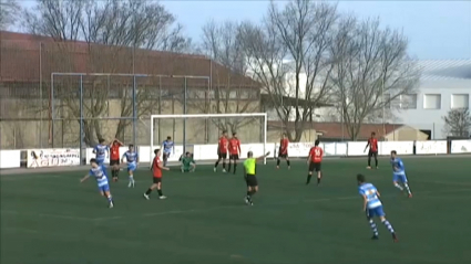 El Arroyo jugando contra el Diocesano
