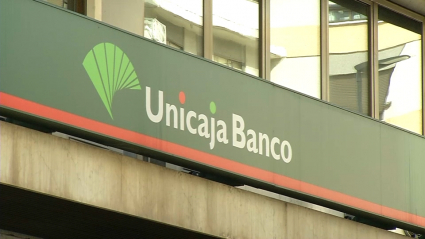 Sede central de Unicaja Banco en Cáceres