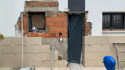 Lugar donde se realizó el butrón para intentar robar