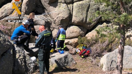 Momento del rescate del montañero