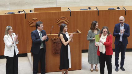 La reina Letizia junto a la alcaldesa de Mérida en funciones, Carmen Yáñez (2d), durante la XXX reunión del Consejo del Real Patronato sobre Discapacidad y la entrega de los Premios Reina Letizia 2021 este miércoles en Mérida.