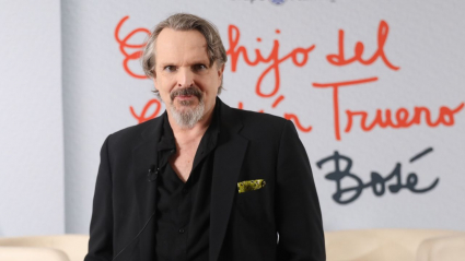 El cantante Miguel Bosé durante la presentación de "El hijo del Capitán Trueno", sus inéditas memorias.