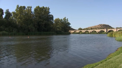 Río Guadiana a su paso por Medellín (Badajoz)