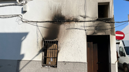 Vivienda incendiada en Villanueva de la Serena