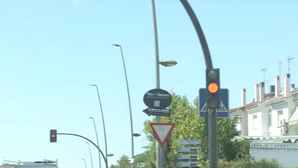Plantean la viabilidad de la luz ámbar intermitente de los semáforos de tráfico