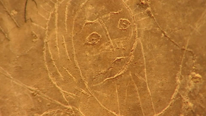 Una mujer pájaro, uno de los grafitis medievales más singulares