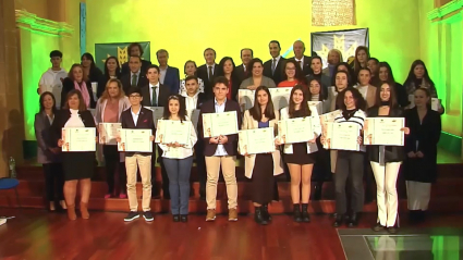 Becados Premios Espiga Educación Caja Rural