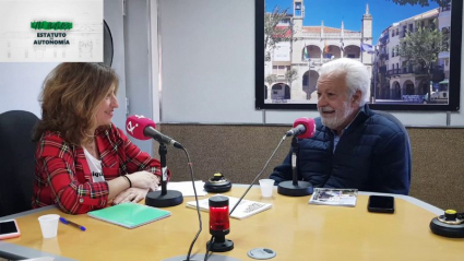 María Hurtado entrevistando a Paco Valverde