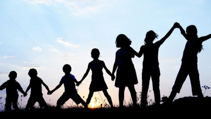 Grupo de niños y niñas
