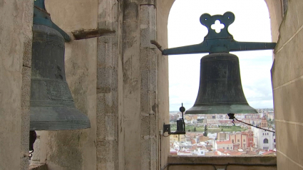 Imagen del campanario de la Catedral de Badajoz