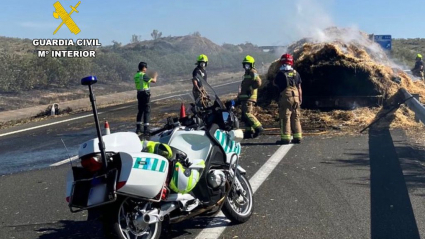 Corte autovía A-66 por incendio de camión