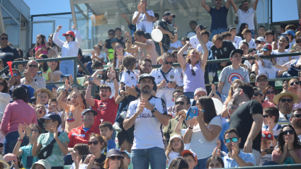 La afición del Mérida puebla el fondo sur