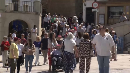 Turistas en Cáceres