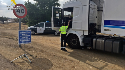 Interceptado un camionero que casi quintuplicaba la tasa de alcohol permitida