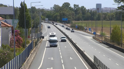 Puente del 15 de agosto en las carreteras