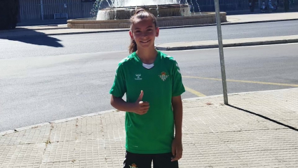 Arantza Díaz tiene solo 12 años y es una de las grandes promesas del fútbol nacional.