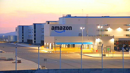 Amazon ya le ha trasladado a la Junta de Extremadura que no abrirá sus instalaciones en Badajoz al menos en los dos próximos años