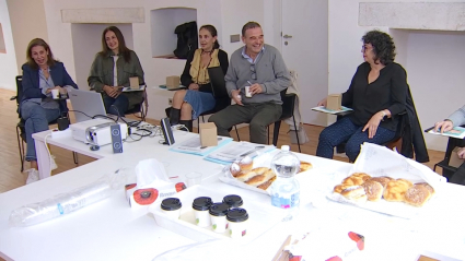 Participantes de un Death Café en Olivenza 