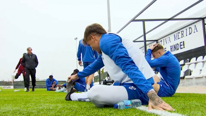 Jorge Padilla en un momento del entrenamiento del Mérida