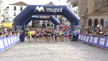 Carrera solidaria policía