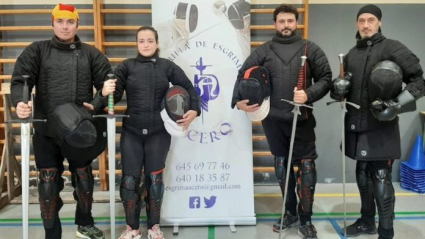 Miembros de la Escuela Acero