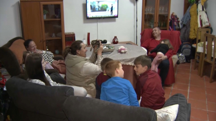La familia ucraniana Dehtiarenko se reencuentra en Llerena