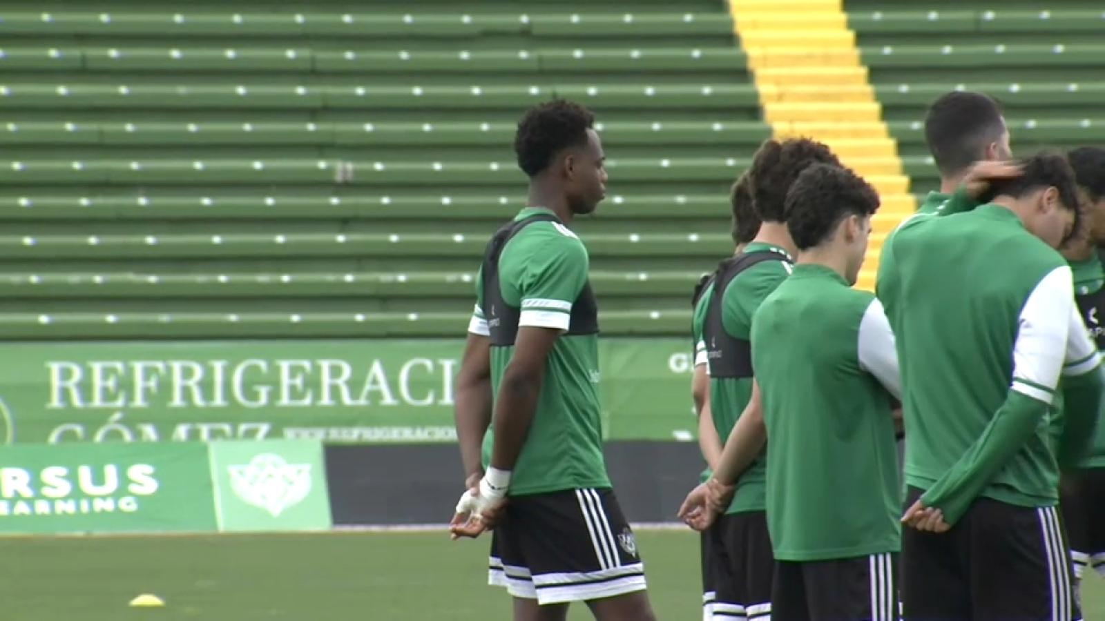 Entrenamiento del Cacereño en el Príncipe Felipe