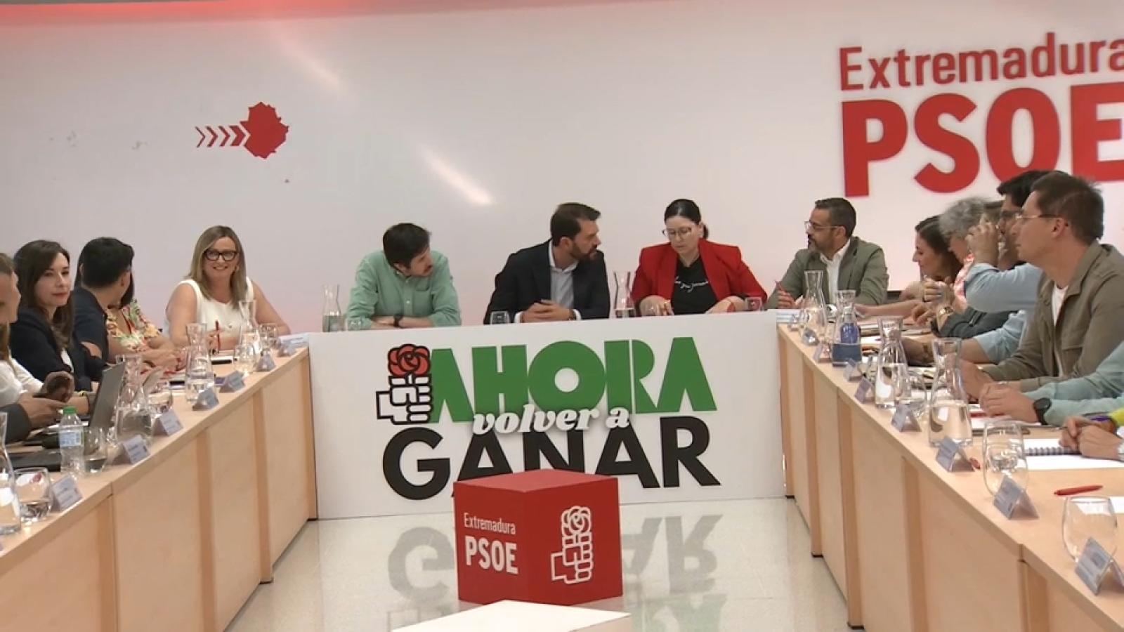Primera reunión de la nueva ejecutiva del PSOE regional
