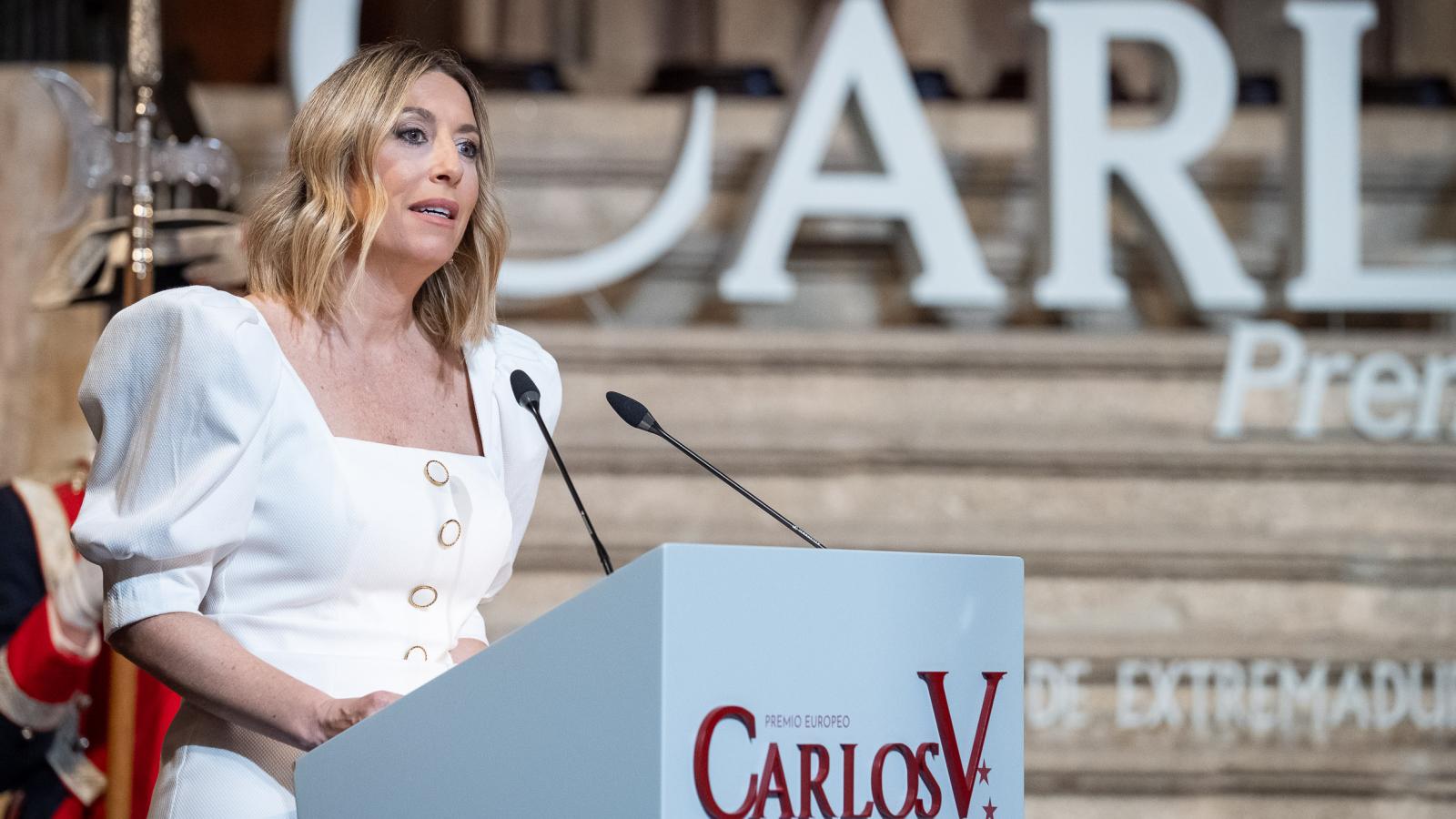María Guardiola durante la entrega del Premio Carlos V