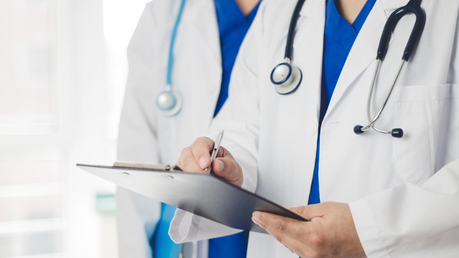 Médicos