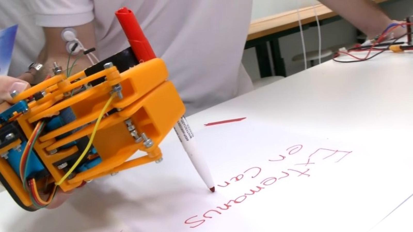 Cuatro estudiantes del Máster en Ingeniería Industrial de la Universidad de Extremadura son el núcleo del equipo Extremanus
