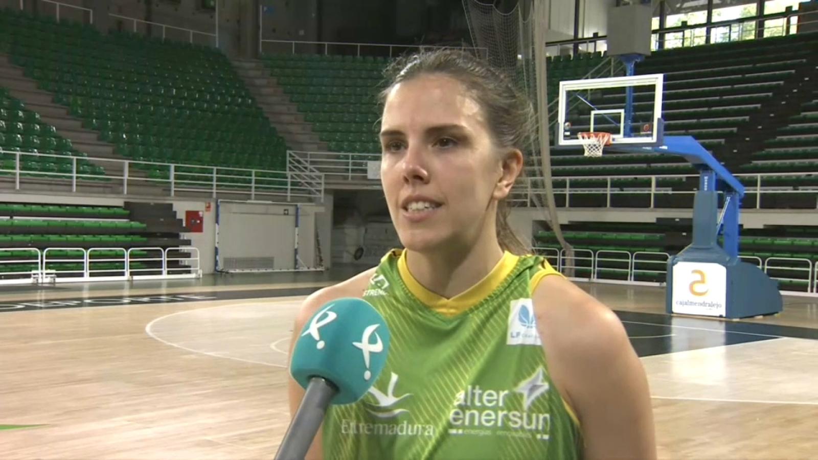 Lucía Méndez, jugadora del AlQazeres