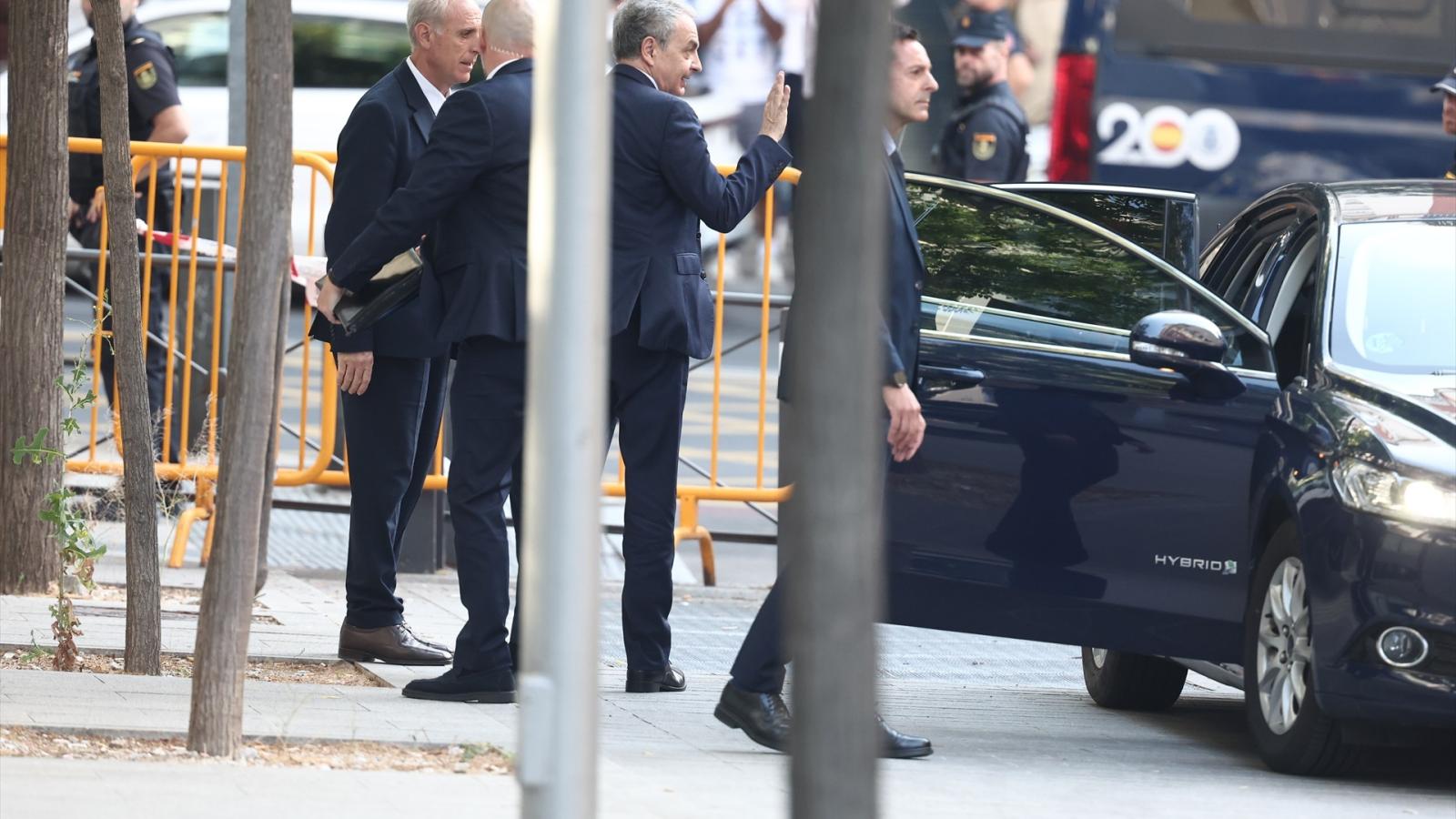 ZAPATERO
